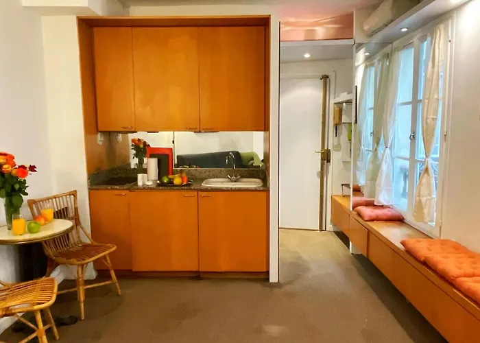 The Champs-elysees * 巴黎