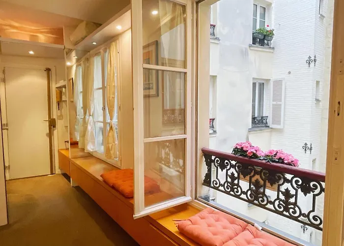 The Champs-elysees * 巴黎